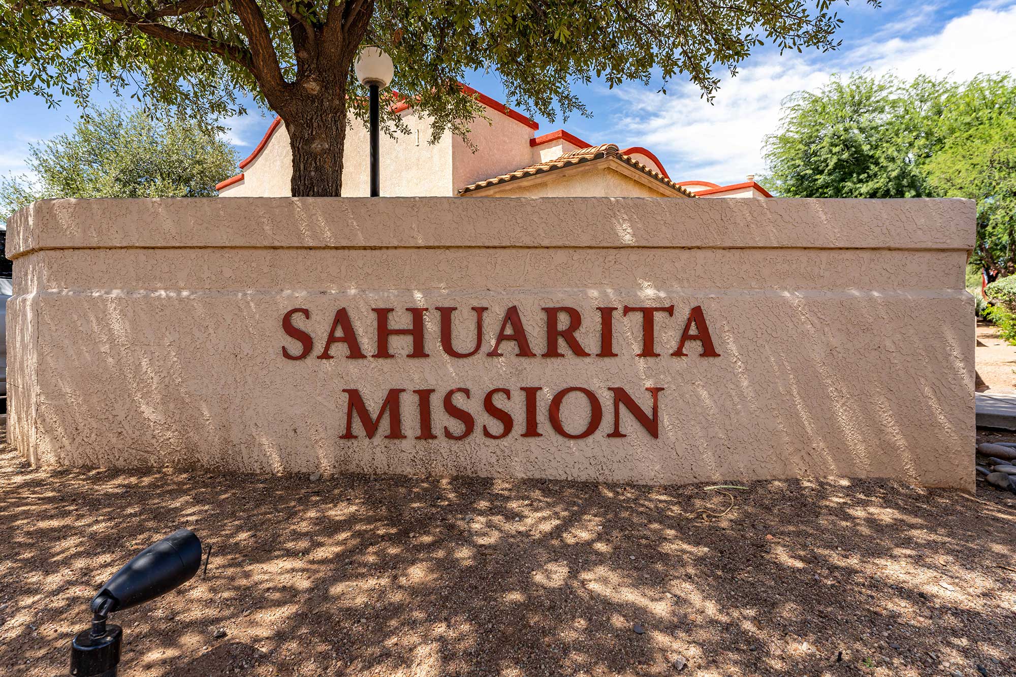 Sahuarita Mission , Exterior